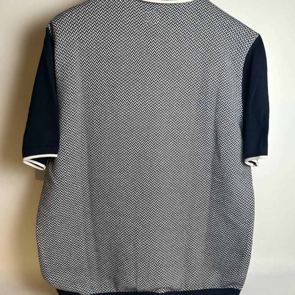 Blue and White Polo Shirt with Geometric Pattern - Picture 3 of 12